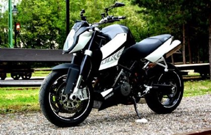 KTM 990 Super Duke Custom Bike