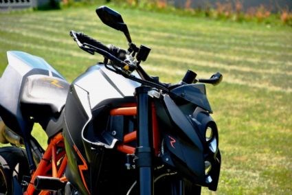 Umgebautes Motorrad KTM 990 Super Duke R von JoergX - Bild 6 Umgebautes Motorrad KTM 990 Super Duke R von JoergX - Bild 6