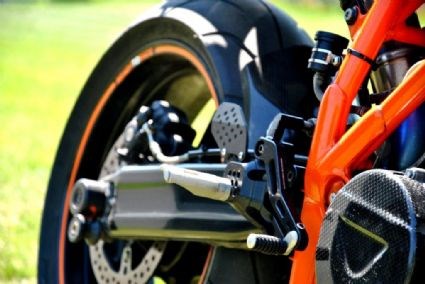 Umgebautes Motorrad KTM 990 Super Duke R von JoergX - Bild 8 Umgebautes Motorrad KTM 990 Super Duke R von JoergX - Bild 8
