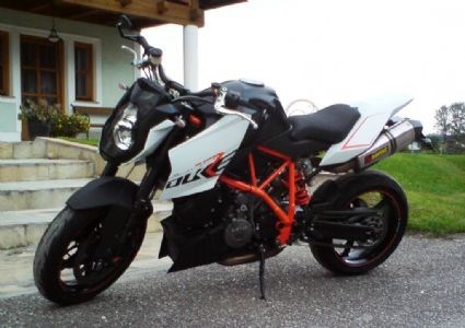 Umgebautes Motorrad KTM 990 Super Duke R von Wene0815 - Bild 3 Umgebautes Motorrad KTM 990 Super Duke R von Wene0815 - Bild 3