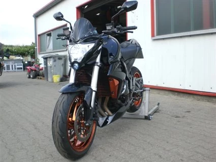 Rebuilt motorbike Honda CB 1000 R Bild 4: Rebuilt motorbike Honda CB 1000 R