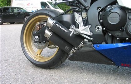 Honda CBR1000RR Fireblade Custom Bike Honda CBR1000RR Fireblade Custom Bike