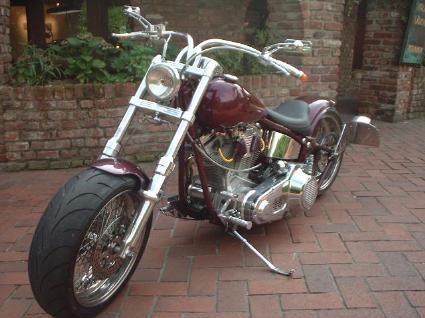 Umgebautes Motorrad Harley-Davidson Softail Custom FXSTC von X-Trem Custombikes - Bild 2 Umgebautes Motorrad Harley-Davidson Softail Custom FXSTC von X-Trem Custombikes - Bild 2