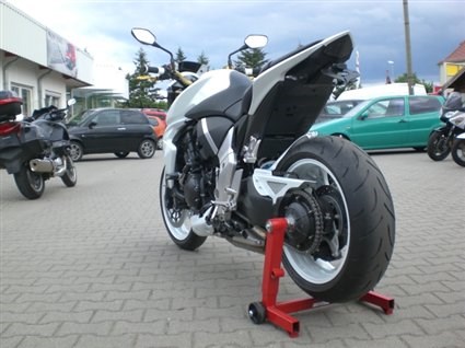 Umgebautes Motorrad Honda CB 1000 R von Auto-und Motorradhaus Bürstadt GmbH - Bild 4 Umgebautes Motorrad Honda CB 1000 R von Auto-und Motorradhaus Bürstadt GmbH - Bild 4