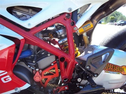 Umgebautes Motorrad Ducati 848 von Zweiradparadies Denk GmbH & Co. KG - Bild 6 Umgebautes Motorrad Ducati 848 von Zweiradparadies Denk GmbH & Co. KG - Bild 6