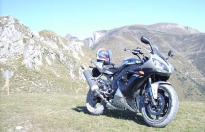 Yamaha R1 Custom Bike