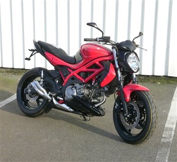 Umgebautes Motorrad Suzuki SFV 650 Gladius von Zweirad-Technik Schielmann GmbH - Bild 1 Umgebautes Motorrad Suzuki SFV 650 Gladius von Zweirad-Technik Schielmann GmbH - Bild 1