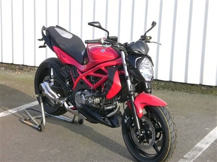 Umgebautes Motorrad Suzuki SFV 650 Gladius von Zweirad-Technik Schielmann GmbH - Bild 4 Umgebautes Motorrad Suzuki SFV 650 Gladius von Zweirad-Technik Schielmann GmbH - Bild 4
