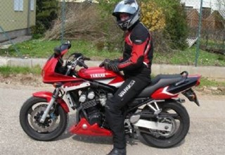 Yamaha FZS 600 Fazer S