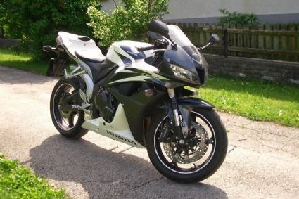 Umgebautes Motorrad Honda CBR600RR von johnny33 - Bild 3 Umgebautes Motorrad Honda CBR600RR von johnny33 - Bild 3