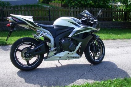 Umgebautes Motorrad Honda CBR600RR von johnny33 - Bild 4 Umgebautes Motorrad Honda CBR600RR von johnny33 - Bild 4