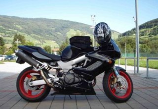Honda VTR 1000 F Fire Storm Honda VTR 1000 F Fire Storm