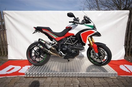 Umgebautes Motorrad Ducati Multistrada 1200 S von Schilling IM Racing GmbH & Co. KG - Bild 8 Umgebautes Motorrad Ducati Multistrada 1200 S von Schilling IM Racing GmbH & Co. KG - Bild 8