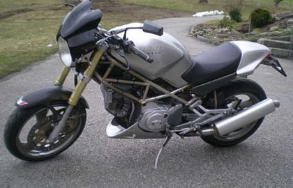 Ducati Monster 750 Custom Bike