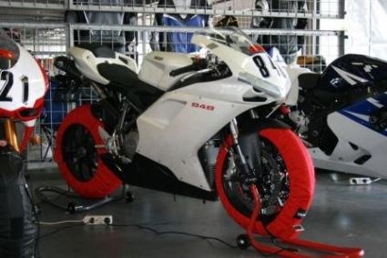 Umgebautes Motorrad Ducati 848 von powerfrau - Bild 3 Umgebautes Motorrad Ducati 848 von powerfrau - Bild 3