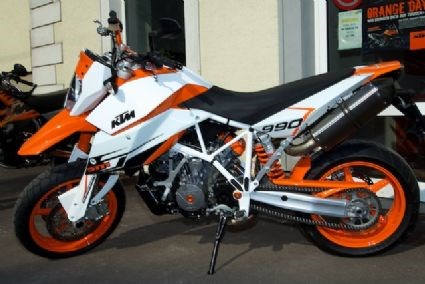 Umgebautes Motorrad KTM 990 Supermoto von niedermueller - Bild 2 Umgebautes Motorrad KTM 990 Supermoto von niedermueller - Bild 2