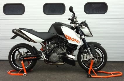 Umgebautes Motorrad KTM 990 Super Duke von sLindi - Bild 1 Umgebautes Motorrad KTM 990 Super Duke von sLindi - Bild 1