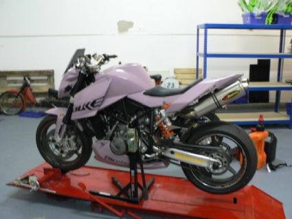 Umgebautes Motorrad KTM 990 Super Duke von edefauler - Bild 2 Umgebautes Motorrad KTM 990 Super Duke von edefauler - Bild 2