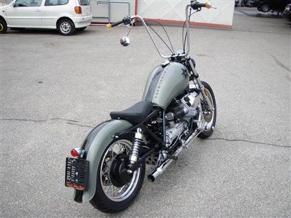 Umbgebautes Motorrad Moto Guzzi California 1100 i Bild 7: Umbgebautes Motorrad Moto Guzzi California 1100 i