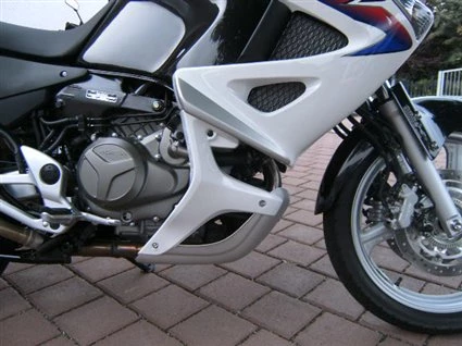 Rebuilt motorbike Honda XL 1000 V Varadero Bild 2: Rebuilt motorbike Honda XL 1000 V Varadero