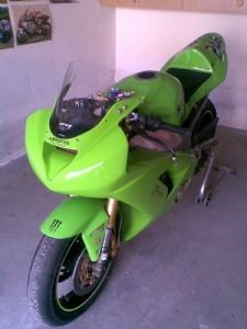 Umgebautes Motorrad Kawasaki Ninja ZX-6RR von Hondafohra - Bild 1 Umgebautes Motorrad Kawasaki Ninja ZX-6RR von Hondafohra - Bild 1