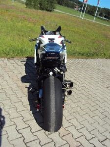 Umgebautes Motorrad Honda CBR1000RR Fireblade von Hondafohra - Bild 3