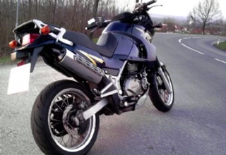 Kawasaki KLE 500 Kawasaki KLE 500