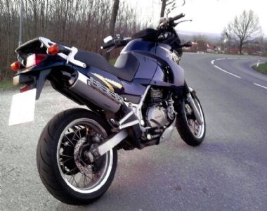 Umgebautes Motorrad Kawasaki KLE 500 von Mike The  Bike - Bild 1 Umgebautes Motorrad Kawasaki KLE 500 von Mike The  Bike - Bild 1