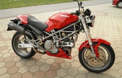Ducati Monster 1000 S Custom Bike