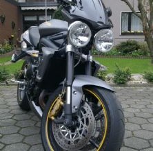 Triumph Street Triple 675 R