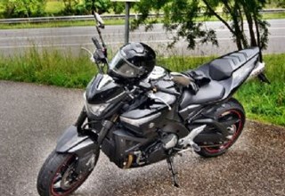 Suzuki B-King Suzuki B-King