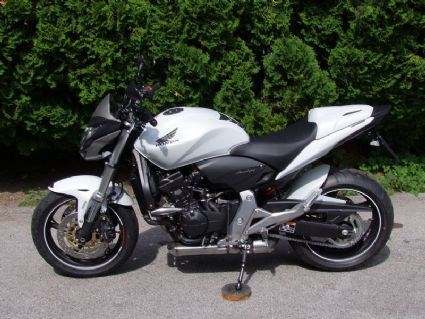 Umgebautes Motorrad Honda CB 600 F Hornet von AUT-Nighthawk - Bild 2