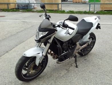 Umgebautes Motorrad Honda CB 600 F Hornet von AUT-Nighthawk - Bild 3