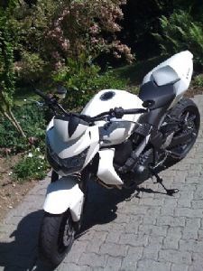 Umgebautes Motorrad Kawasaki Z 750 von Bestia - Bild 2 Umgebautes Motorrad Kawasaki Z 750 von Bestia - Bild 2