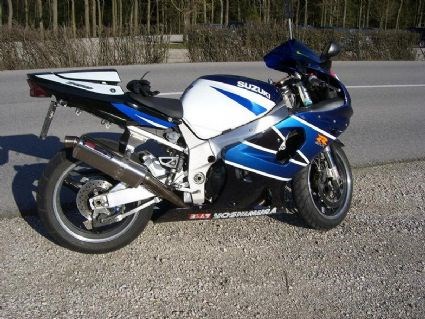 Umgebautes Motorrad Suzuki GSX-R 750 von nuclear - Bild 1 Umgebautes Motorrad Suzuki GSX-R 750 von nuclear - Bild 1