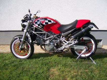 Umgebautes Motorrad Ducati Monster S4 von Krape - Bild 2 Umgebautes Motorrad Ducati Monster S4 von Krape - Bild 2