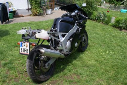 Gebrauchte Yamaha FZR 600 R