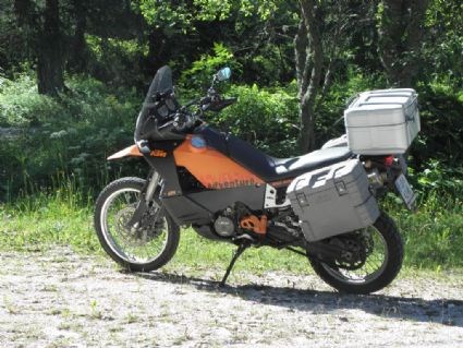 Umgebautes Motorrad KTM 950 Adventure von user1057003 - Bild 1 Umgebautes Motorrad KTM 950 Adventure von user1057003 - Bild 1