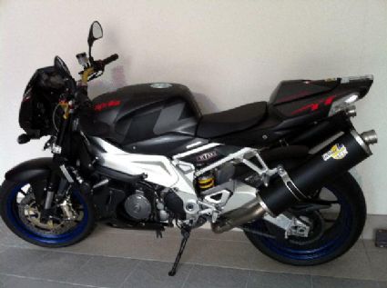 Gebrauchte Aprilia RSV 1000 Tuono R