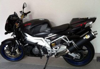 Aprilia RSV 1000 Tuono R Aprilia RSV 1000 Tuono R