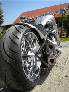 Umgebautes Motorrad Harley-Davidson Softail Fat Boy FLSTF von SMC-Styrian Motor Cycle - Bild 4 Umgebautes Motorrad Harley-Davidson Softail Fat Boy FLSTF von SMC-Styrian Motor Cycle - Bild 4