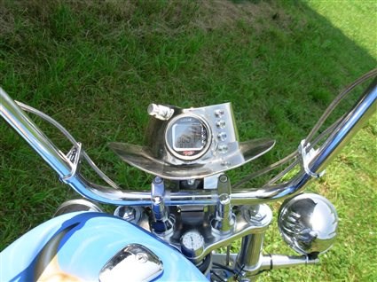 Umgebautes Motorrad Suzuki Intruder VS 1400 von SMC-Styrian Motor Cycle - Bild 3 Umgebautes Motorrad Suzuki Intruder VS 1400 von SMC-Styrian Motor Cycle - Bild 3