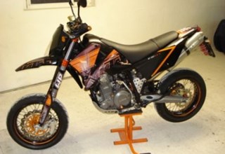 KTM 640 LC4 Supermoto KTM 640 LC4 Supermoto