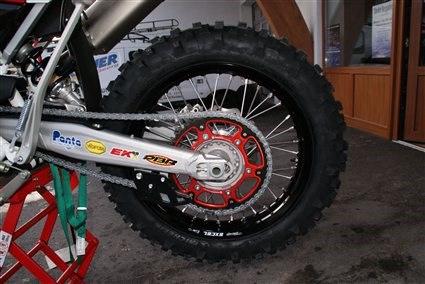 Umgebautes Motorrad Husqvarna TE 511 von MB Motoparts - Bild 6 Umgebautes Motorrad Husqvarna TE 511 von MB Motoparts - Bild 6