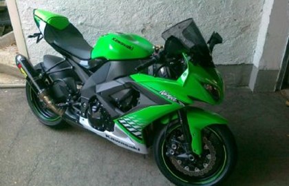 Kawasaki Ninja ZX-10R Custom Bike Kawasaki Ninja ZX-10R Custom Bike