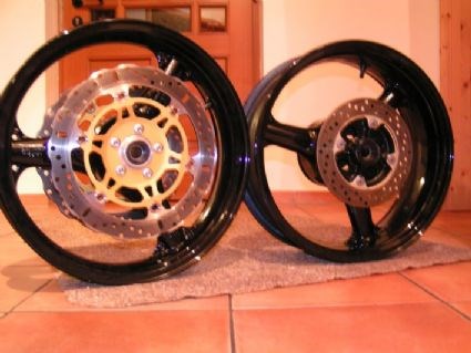 Umgebautes Motorrad Kawasaki ZX-9R Ninja von vauzwei - Bild 4 Umgebautes Motorrad Kawasaki ZX-9R Ninja von vauzwei - Bild 4