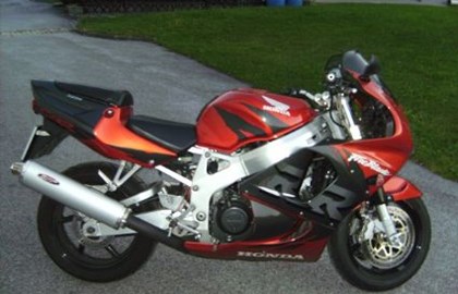 Honda CBR 900 RR Fireblade Custom Bike Honda CBR 900 RR Fireblade Custom Bike