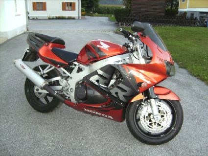 Umgebautes Motorrad Honda CBR 900 RR Fireblade von ThomasWalter1987 - Bild 2 Umgebautes Motorrad Honda CBR 900 RR Fireblade von ThomasWalter1987 - Bild 2