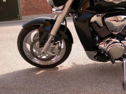 Umgebautes Motorrad Suzuki Intruder M1800R von HK-Technik Kemeter OG - Bild 2 Umgebautes Motorrad Suzuki Intruder M1800R von HK-Technik Kemeter OG - Bild 2
