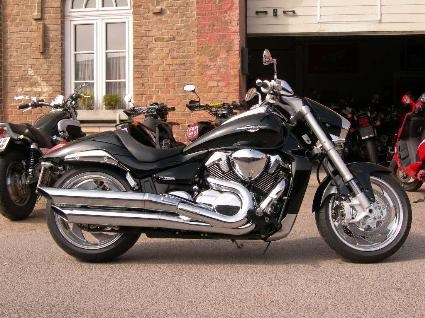 Umgebautes Motorrad Suzuki Intruder M1800R von HK-Technik Kemeter OG - Bild 3 Umgebautes Motorrad Suzuki Intruder M1800R von HK-Technik Kemeter OG - Bild 3